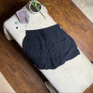 ✨2/$22 Garage Flowy Mini Skirt